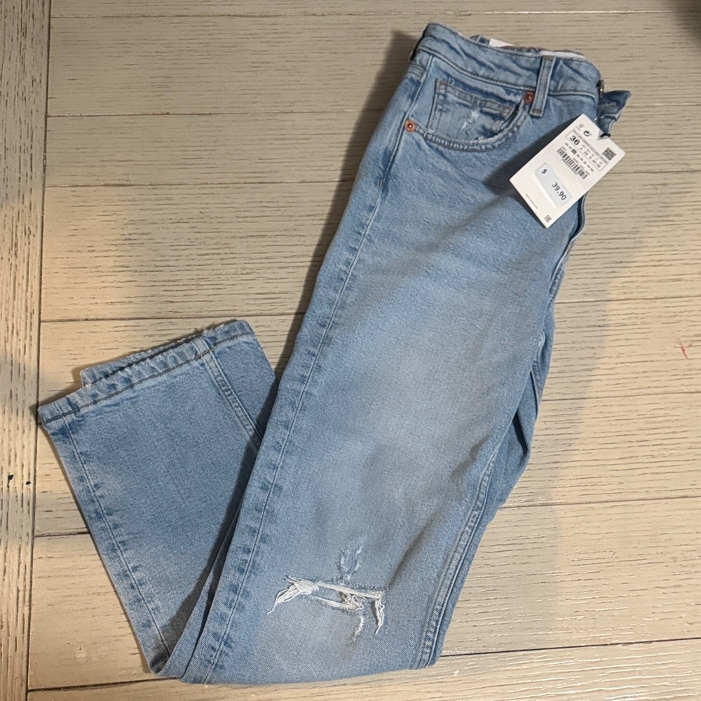 Light Blue Distressed Jeans